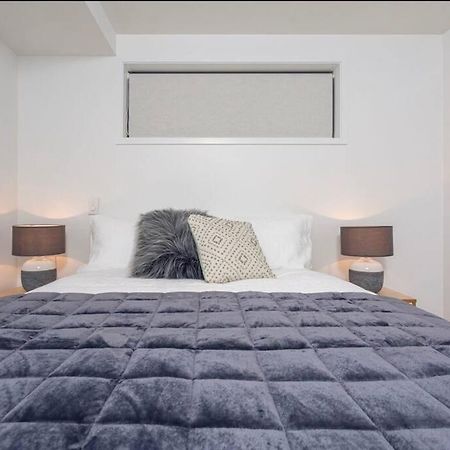 City Centre Apartment Close To Hagley Park Christchurch Exteriér fotografie